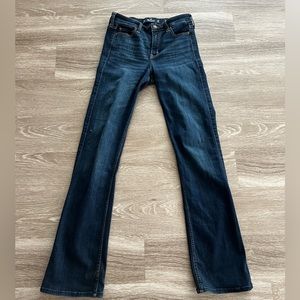 Boot cut jeans